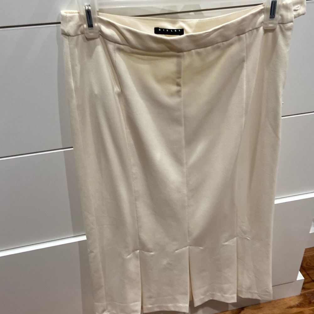 Sisley pleaded bottom, pencil skirt size 2